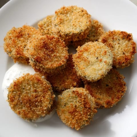 Crispy Fried Tangy Pickles